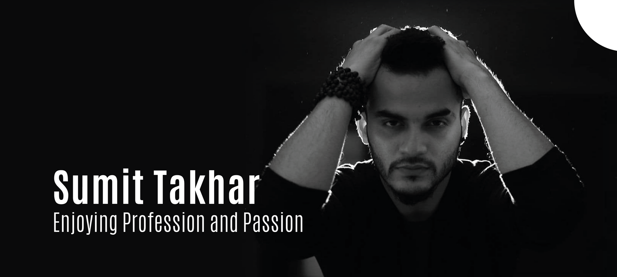 Sumit Takhar is a dietician, fitness instructor and dancer based out of Delhi. 