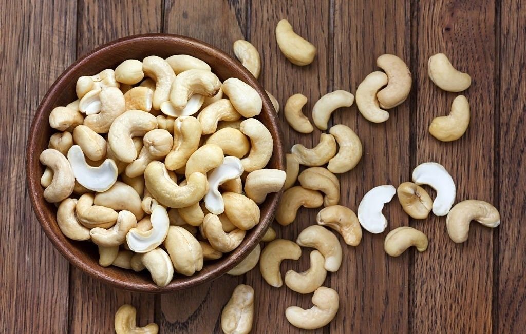 Cashew for Weight Loss – A Simple Guide