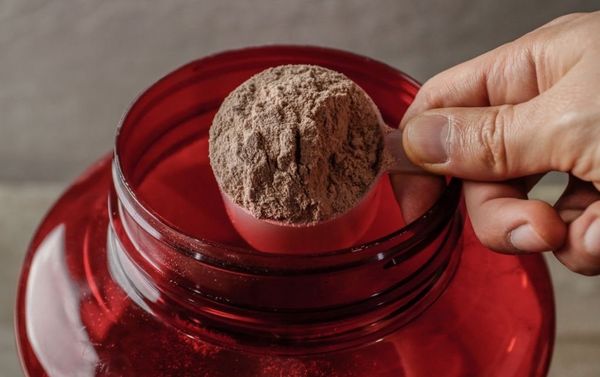 Are commercial protein powders safe?
