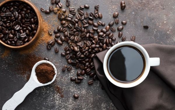 The Relationship Between Caffeine and Women's Health: Understanding Its Impact on Hormones and Metabolism